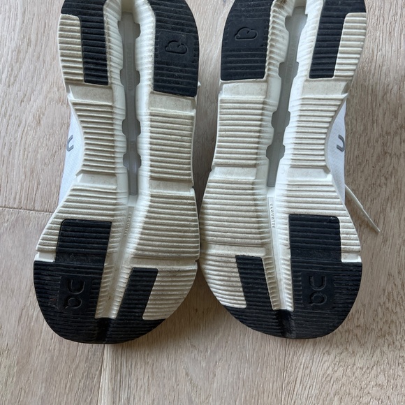 On Running Cloudnova Form Sneakers - Picture 6 of 6